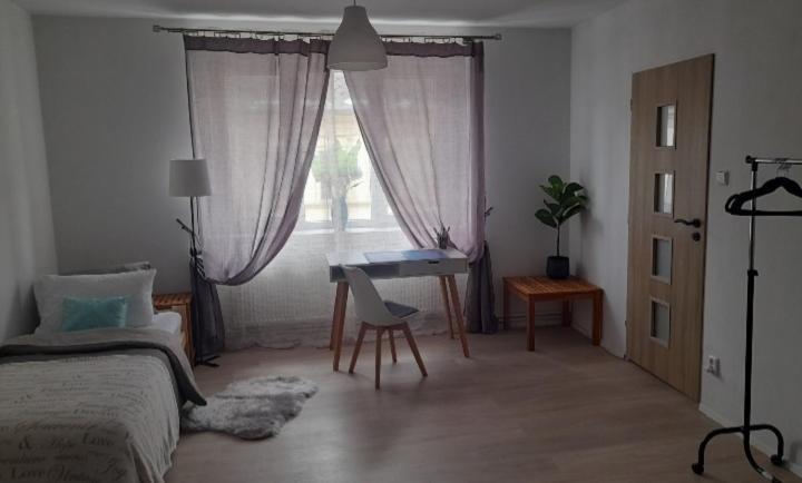 Apartman Centro เชสกาลีปา ภายนอก รูปภาพ